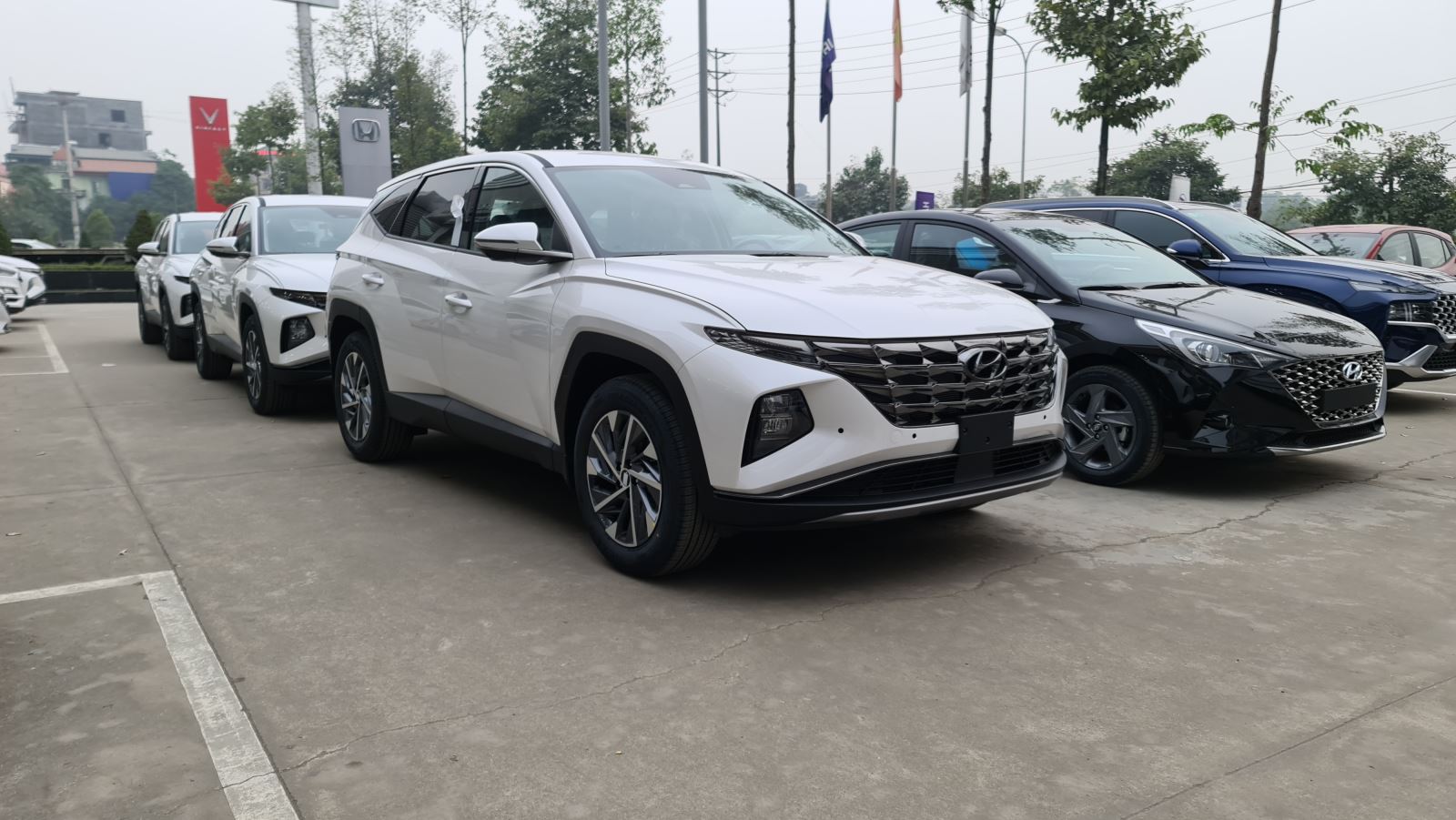 hyundai-tucson-ban-dac-biet-may-xang